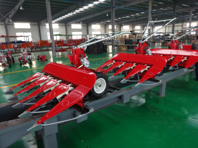 4S-120割曬機(jī)安全操作規(guī)程 4S-120割曬機(jī)安全操作規(guī)程